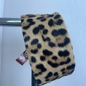 Vintage women’s Bullocks Wilshire leopard print hat